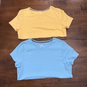 Croft & Barrow Set Of 2 Tops‎ Shirts Women's Size Petite Medium Short Sleeve